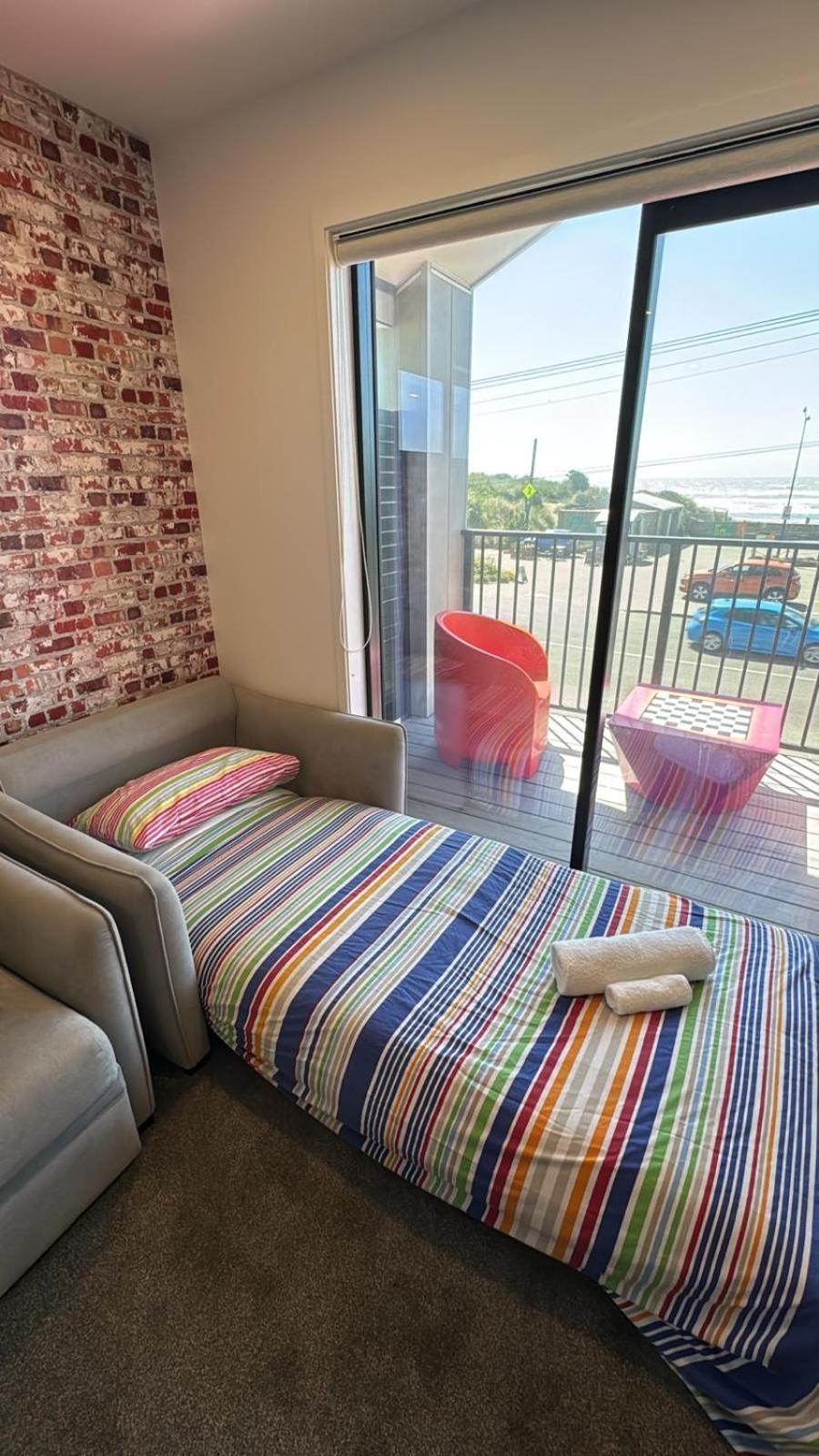 Okioki - Seaside Escape Apartment Christchurch Exterior foto